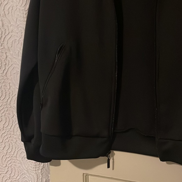 Adidas jacket - Picture 4 of 4